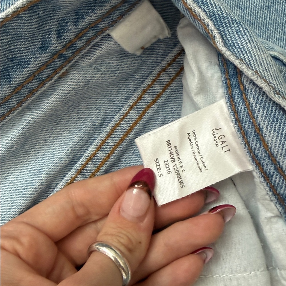 Brandy Melville jeans - Picture 2 of 3